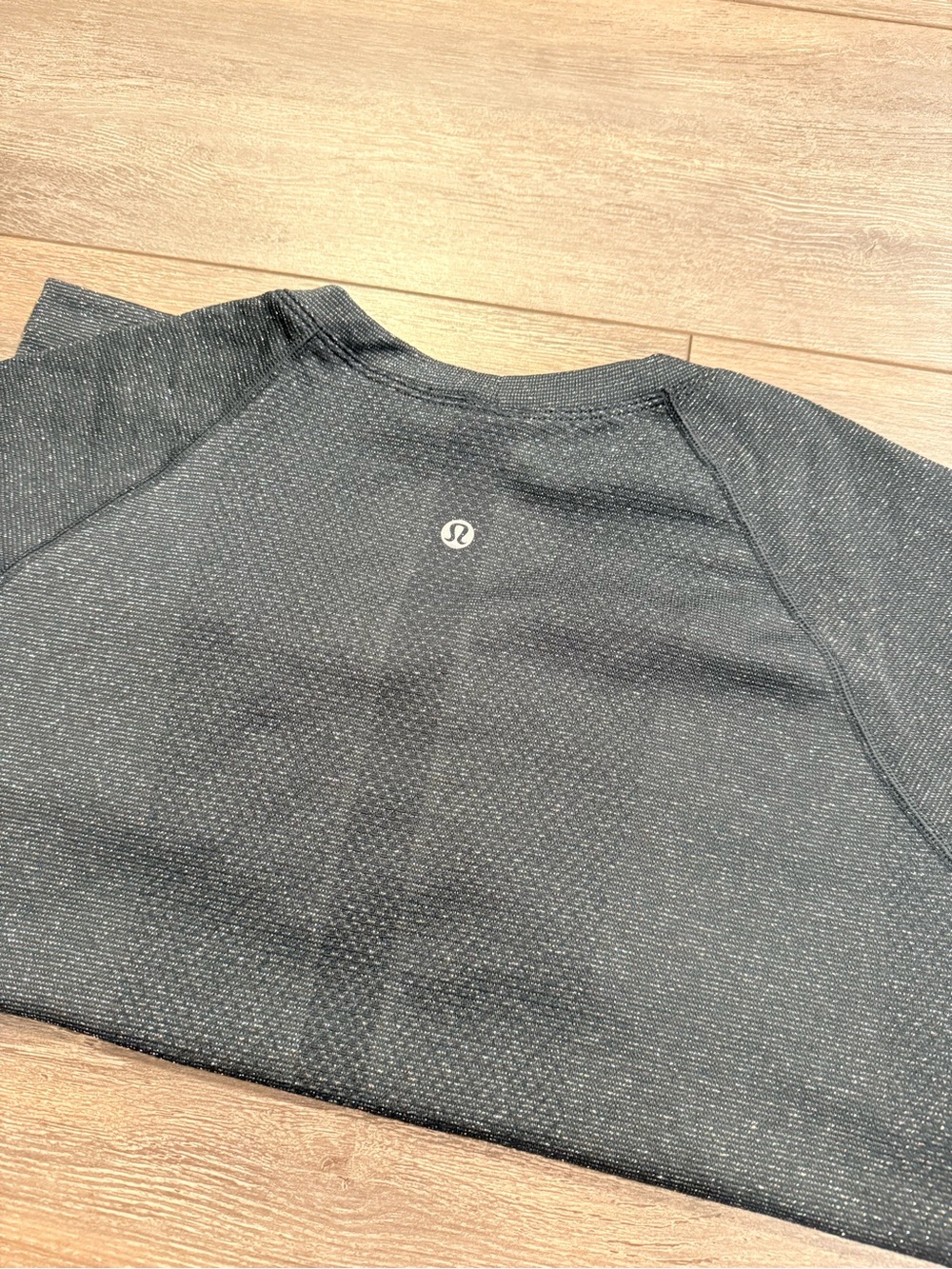 Lululemon Swiftly Tech Swiftly Tech Long-Sleeve Shirt 2.0 Waist
Length Sparkle - Picture 8 of 8